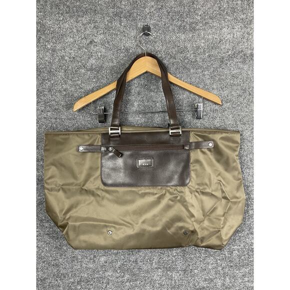 New Tumi Pack-a-Way Large Tote 100% Nylon Leather Handels 13.25”x 22.75”x 8” - Picture 1 of 12